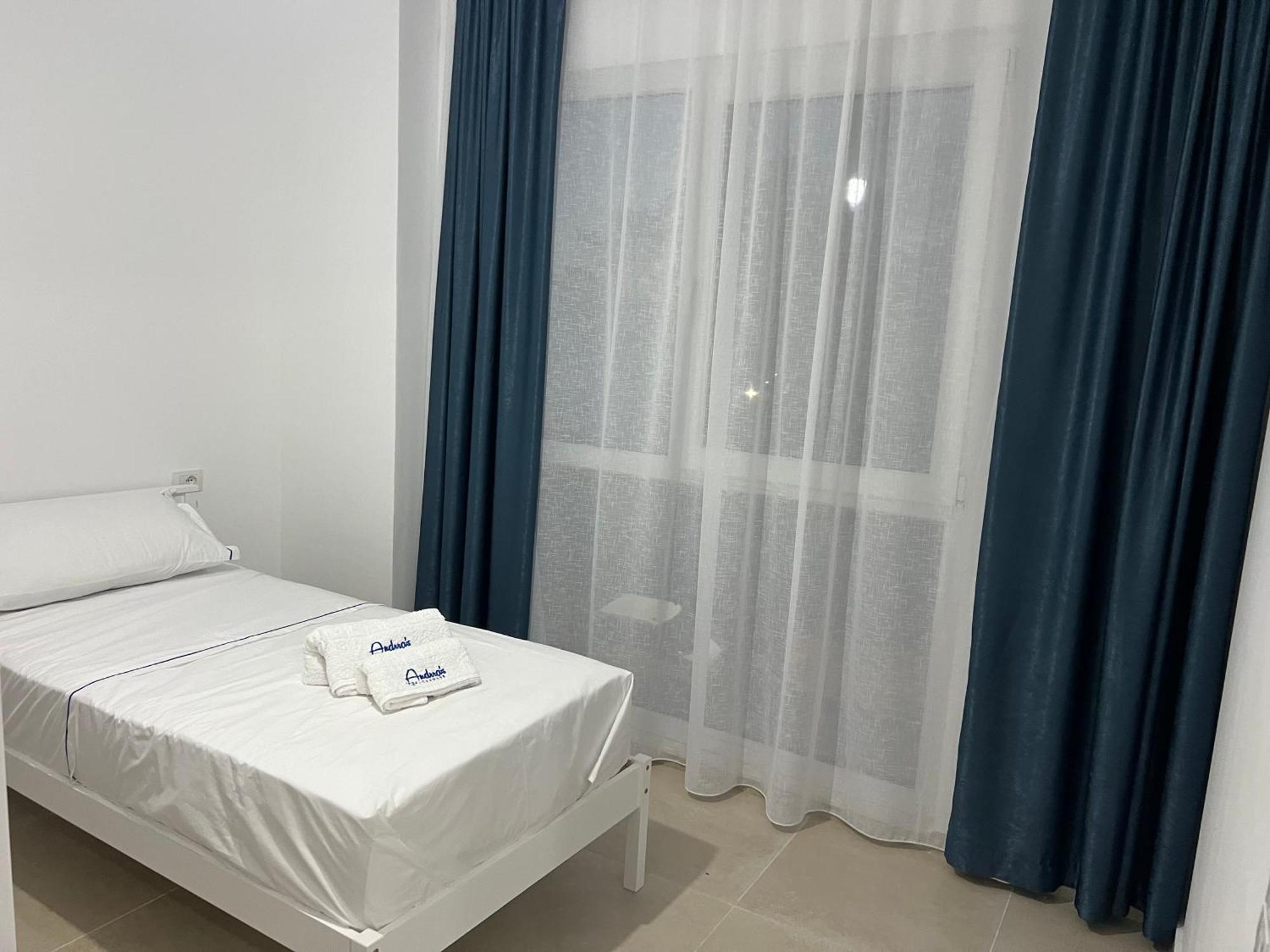 Andrras House Beachfront With Sea View Shëngjin